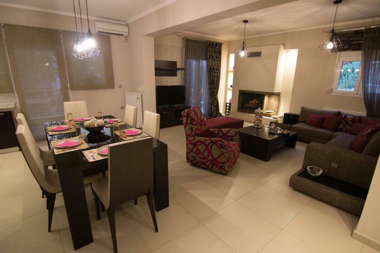Mary'S Modern And Elegant Apartment Kalambaka Extérieur photo